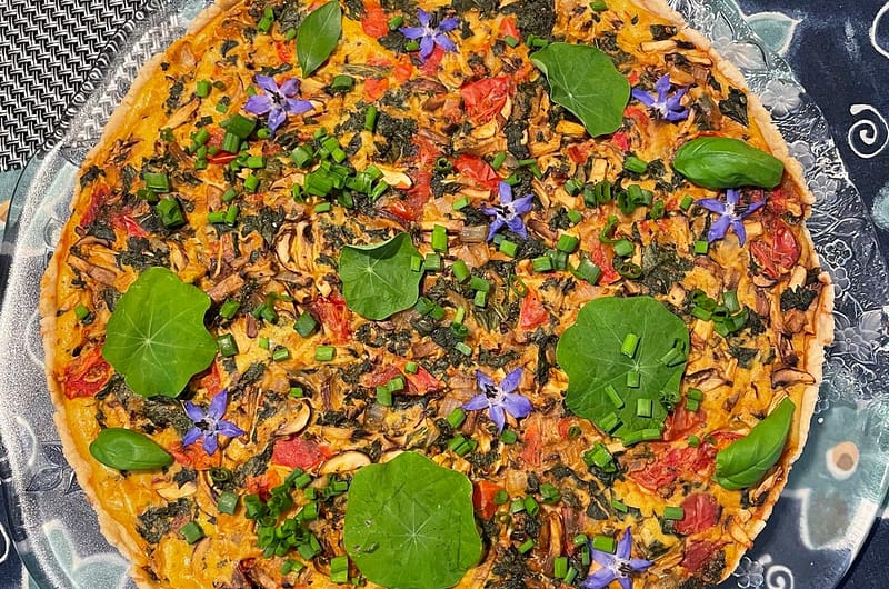 Vegane Quiche mit Gemüse